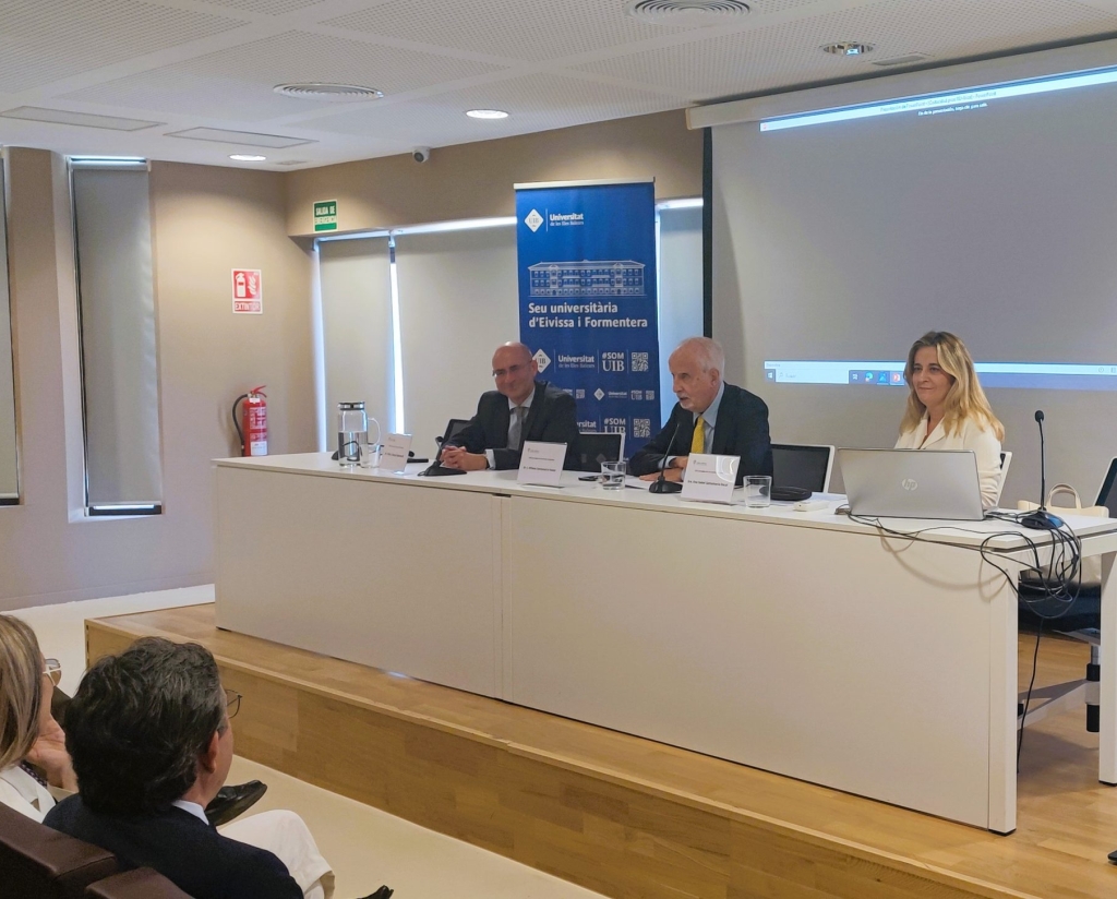 13. Felio José Bauzá, Juan Santamaría i Ana Santamaría